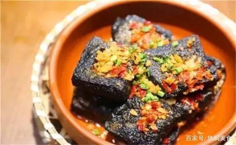 小吃店如何在竞争激烈的市场中脱颖而出？